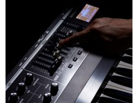 <b>Roland VR-09 V-COMBO B Teclado Piano Elétrico Orgão Elétrico Drawbars Sintetizador Drums 61-teclas BEST-SELLER</b> <b>Roland VR-09 V-COMBO B Teclado Piano Elétrico Orgão Elétrico Drawbars Sintetizador Drums 61-teclas BEST-SELLER</b>